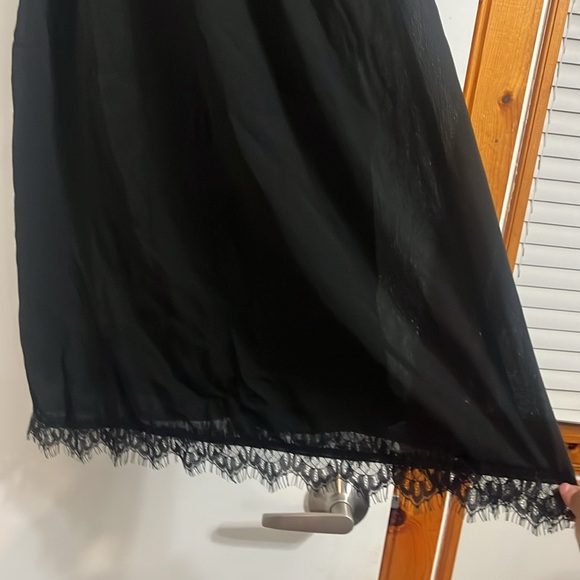 Fantaist Women’s Black Halter Dress size M with lace hem - Picture 2 of 9